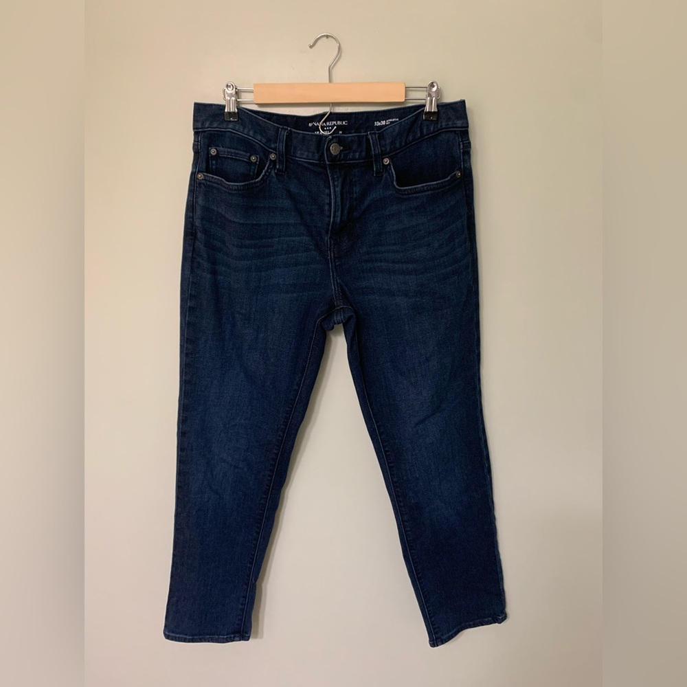 Banana Republic— men’s 33x30 athletic fit travel jeans